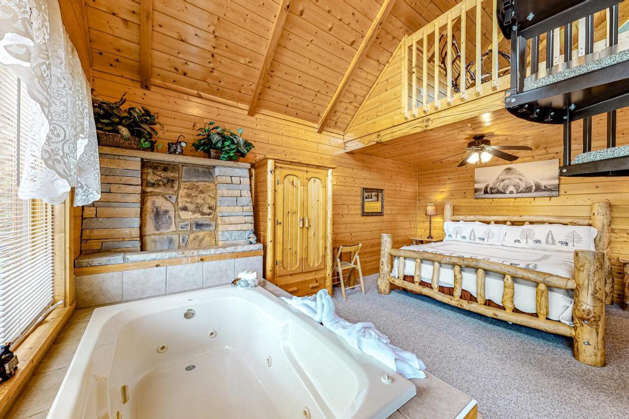 Daa Bear'S Lodge Gatlinburg Extérieur photo
